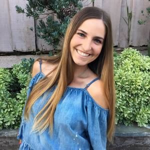 Meet your Posher, Courtney